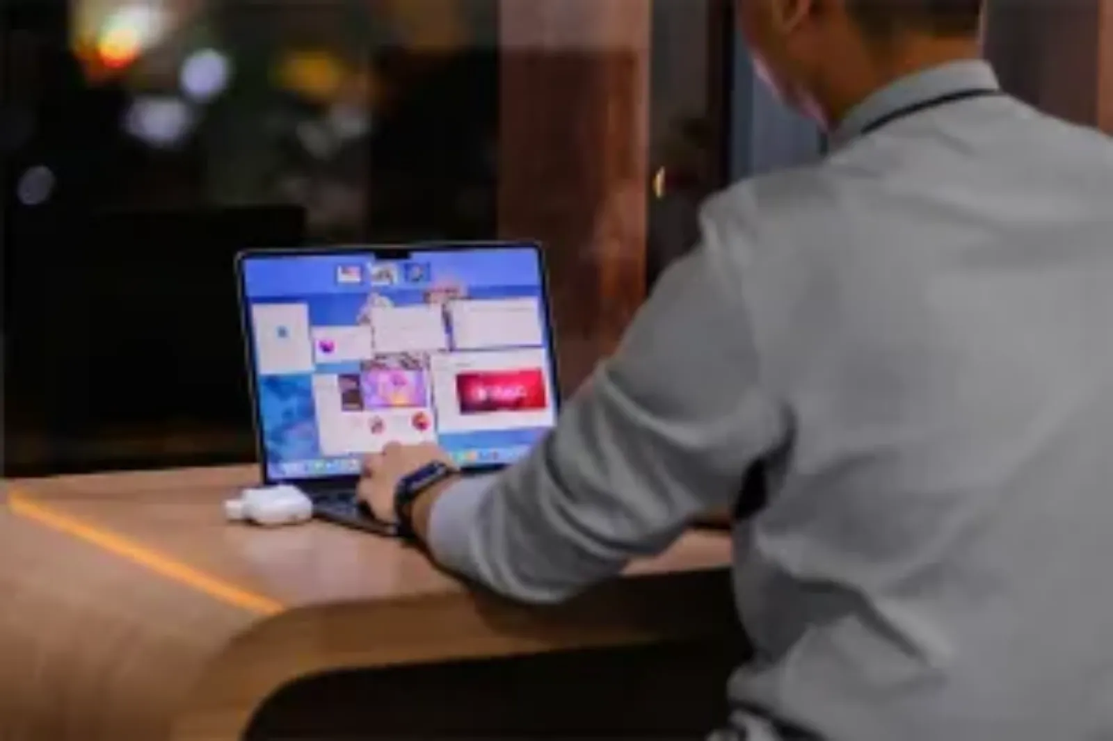 Hình ảnh cho danh mục MacBook Air M2 làm được gì? Có nên mua hay không?